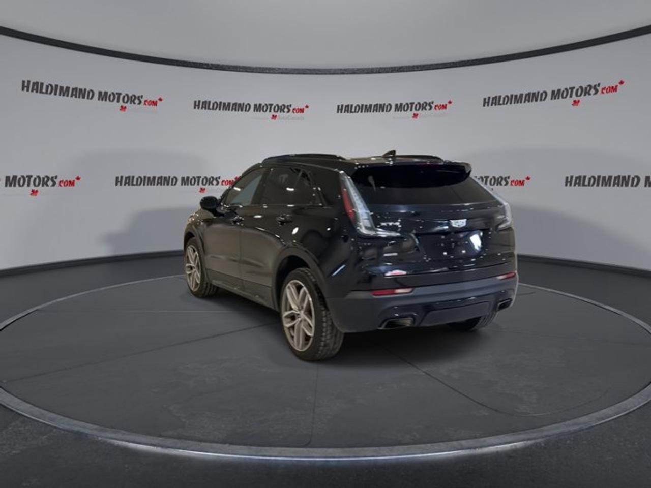 2019 Cadillac XT4 Sport AWD | Panoramic Roof | Leather |NO accidents Photo