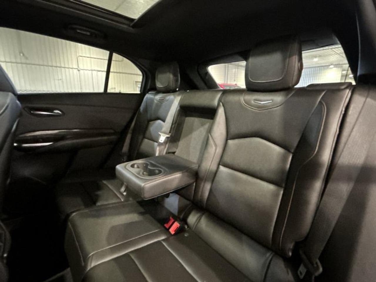 2019 Cadillac XT4 Sport AWD | Panoramic Roof | Leather |NO accidents Photo