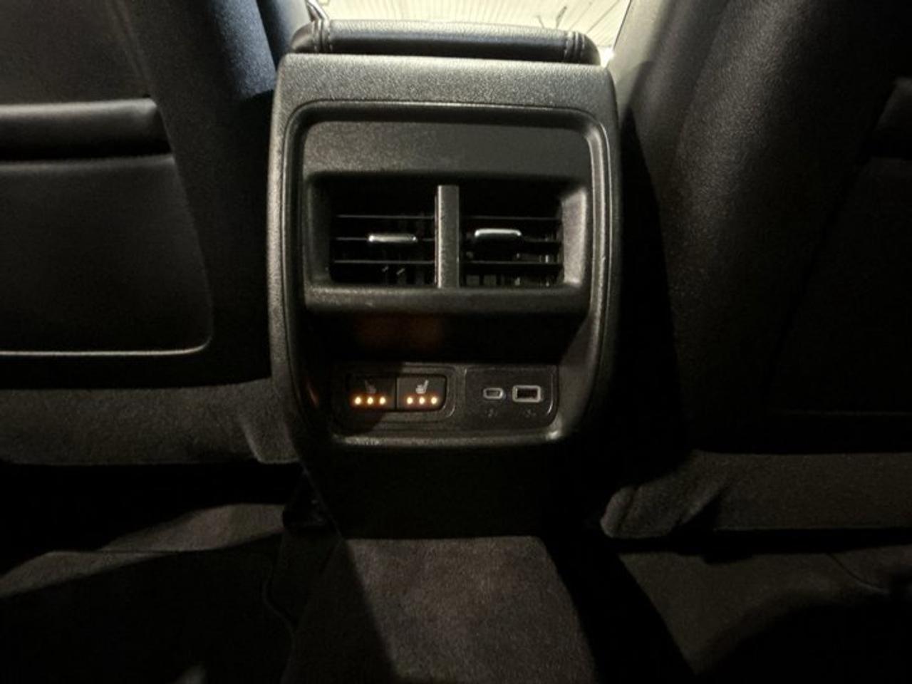 2019 Cadillac XT4 Sport AWD | Panoramic Roof | Leather |NO accidents Photo