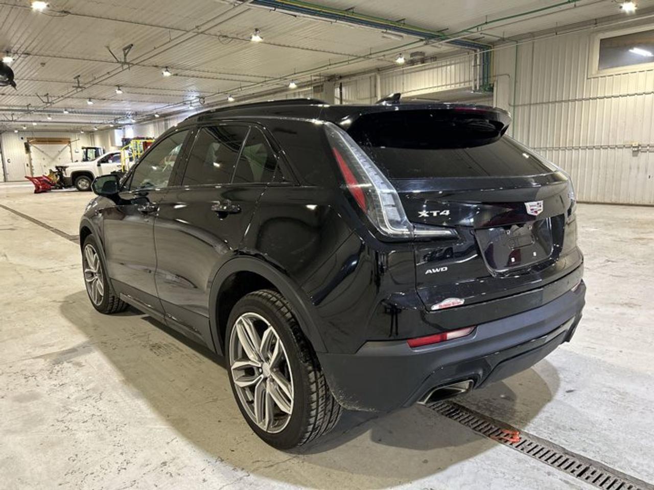 2019 Cadillac XT4 Sport AWD | Panoramic Roof | Leather |NO accidents Photo