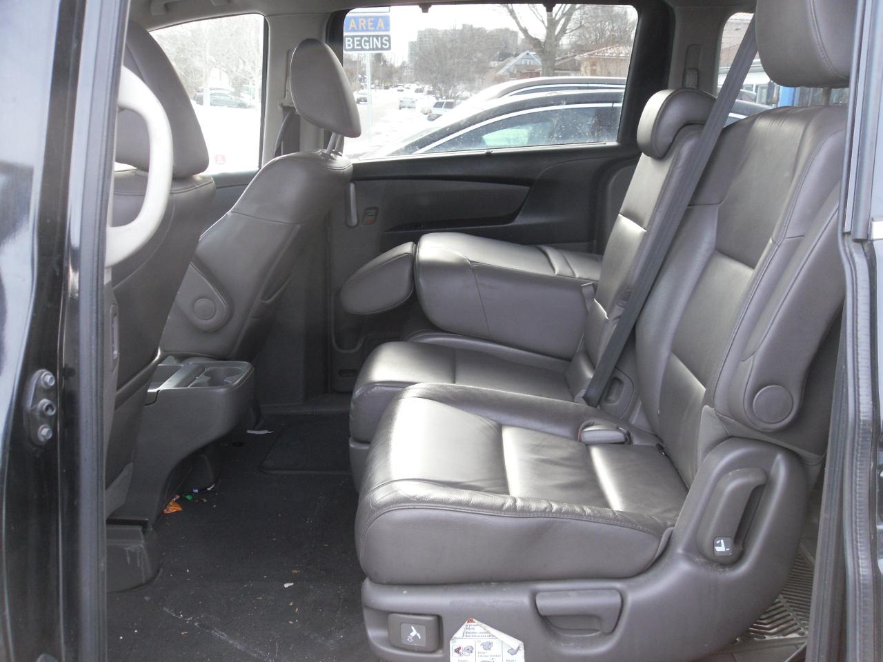 2012 Honda Odyssey 4DR WGN TOURING W/RES & NAVI Photo