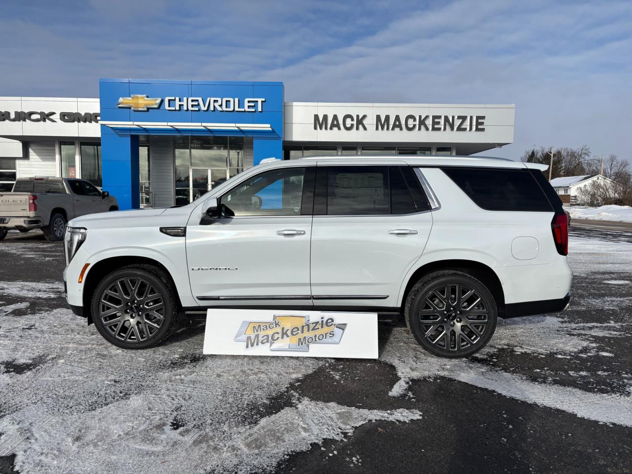 2026 GMC Yukon 2026 GMC Yukon Denali Ultimate Photo3