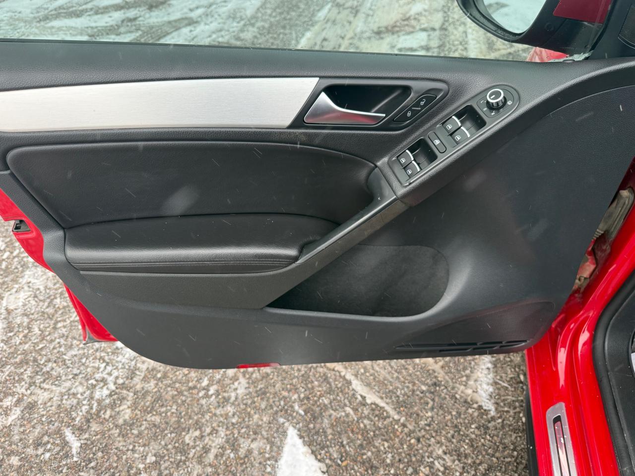 2013 Volkswagen Golf wolfsburg edition Photo