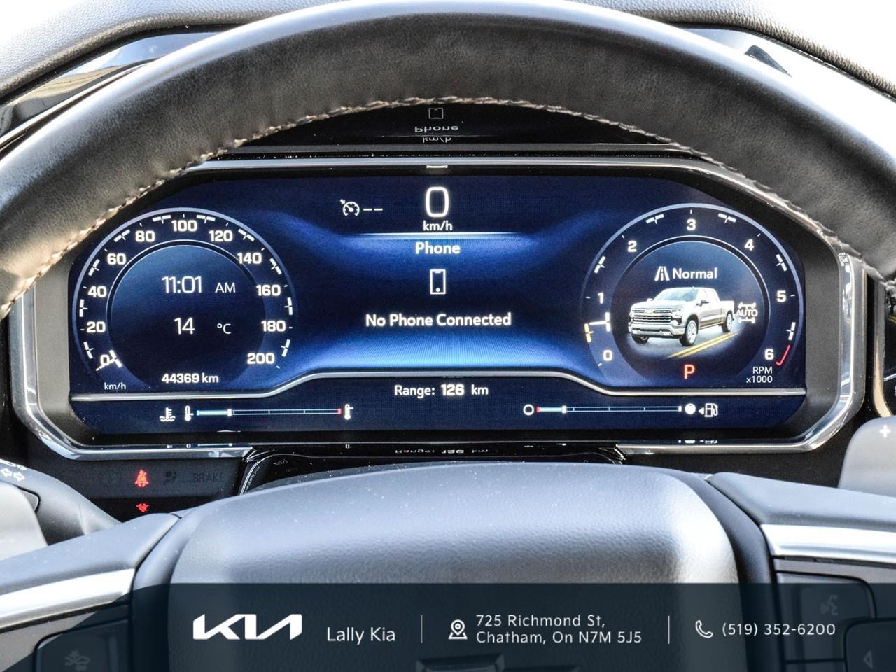 2023 Chevrolet Silverado 1500 LT New Arrival | Low KMs | Clean CarFax | Heated Seats Photo