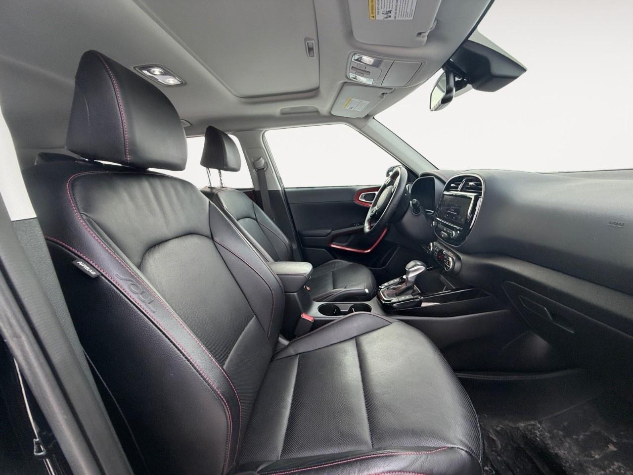 2022 Kia Soul GT-LINE Limited IVT Photo