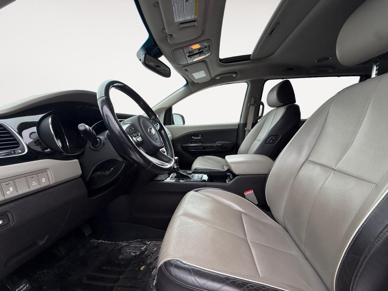 2018 Kia Sedona SXL FWD Photo