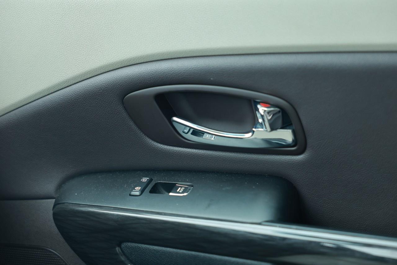 2018 Kia Sedona SXL FWD Photo