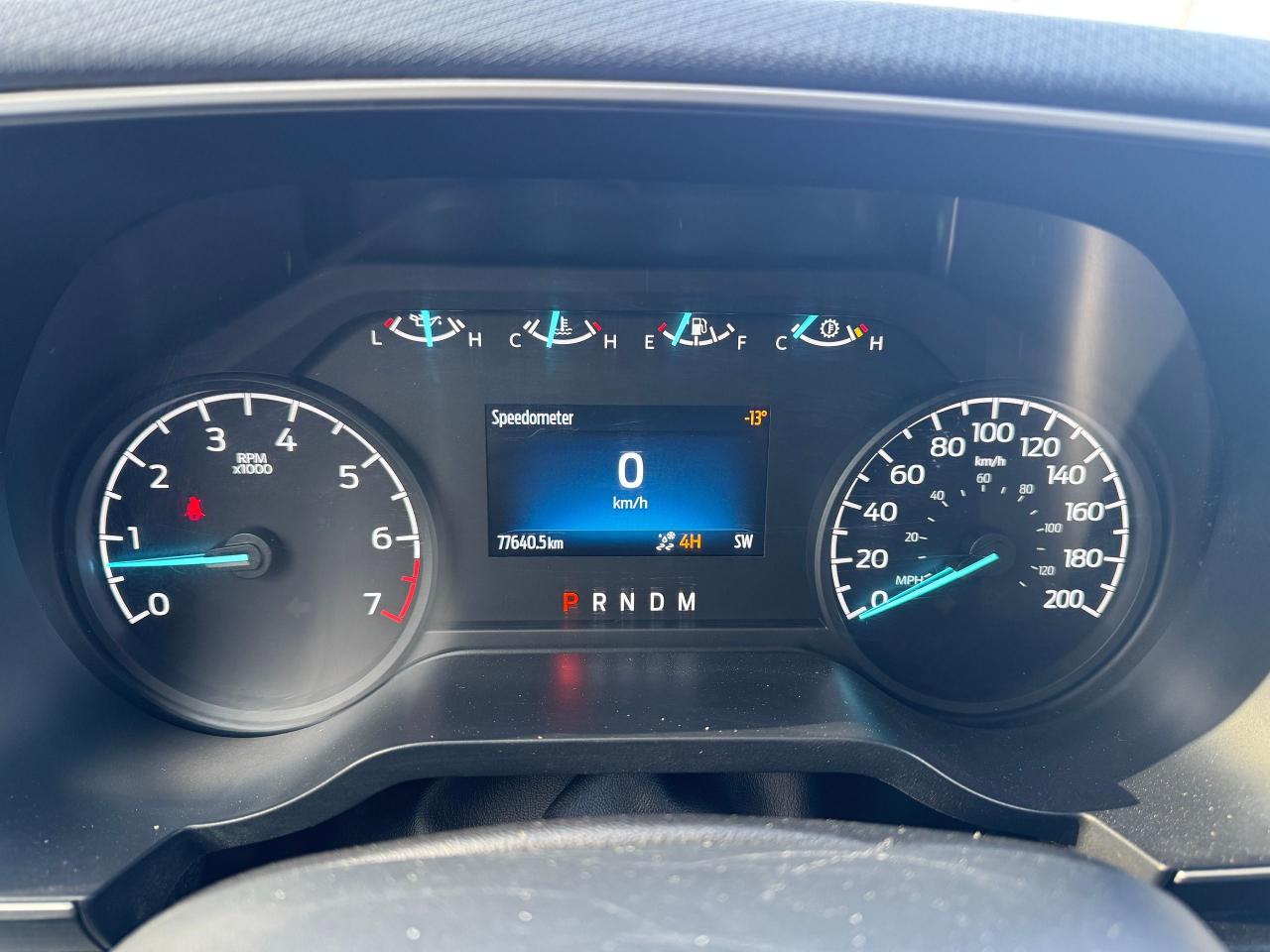 2022 Ford F-150 STX CREW CAB 5.5' Box 4WD Clean Carfax Photo