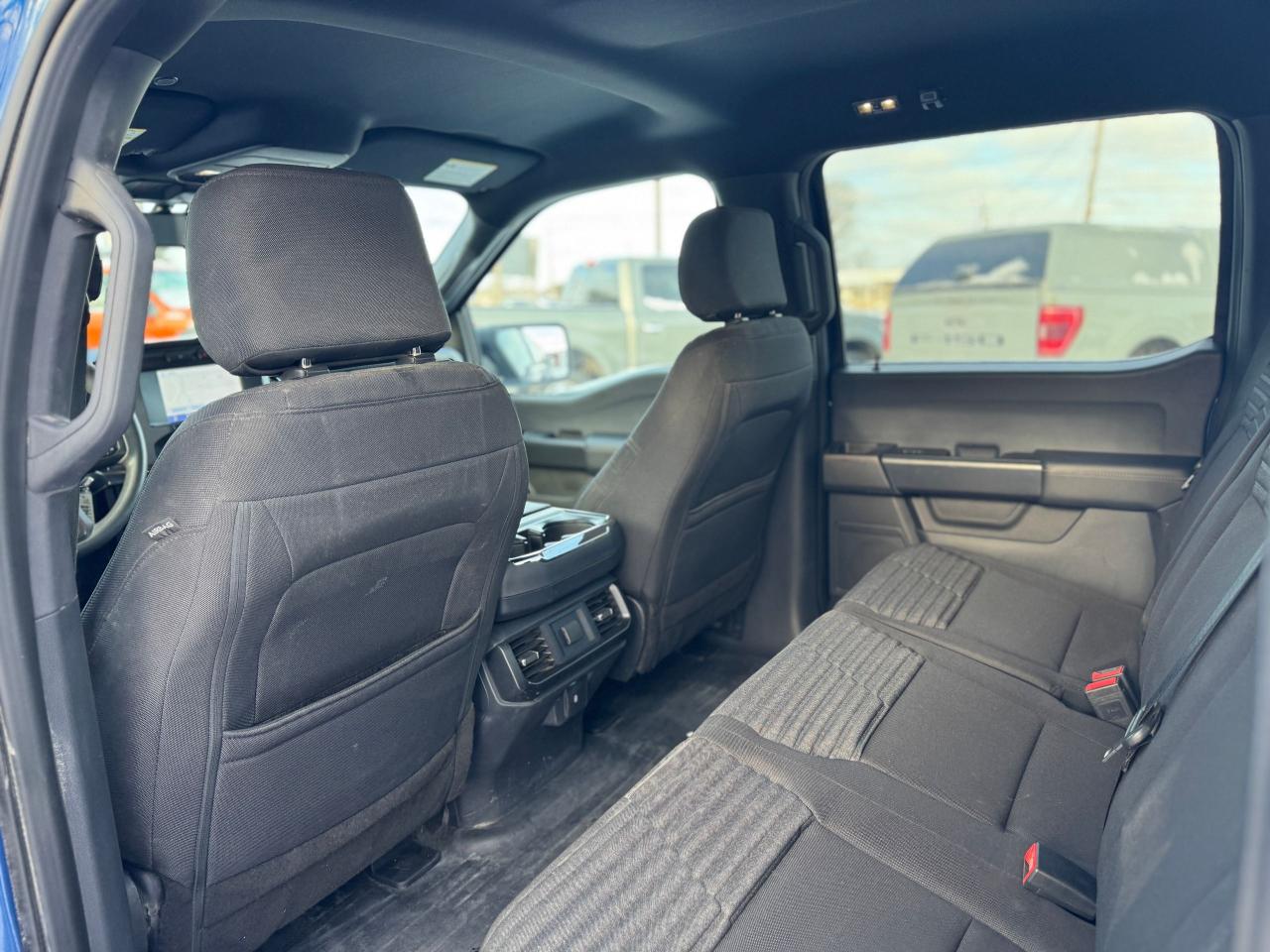 2022 Ford F-150 STX CREW CAB 5.5' Box 4WD Clean Carfax Photo