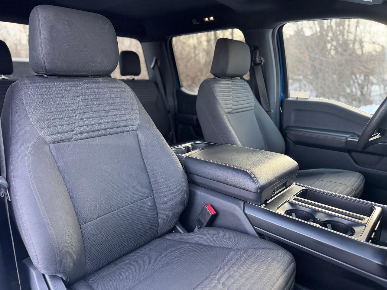 2022 Ford F-150 STX CREW CAB 5.5' Box 4WD Clean Carfax Photo