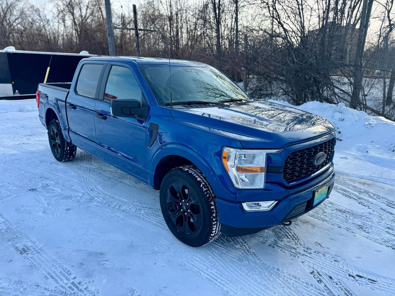 2022 Ford F-150 STX CREW CAB 5.5' Box 4WD Clean Carfax Photo