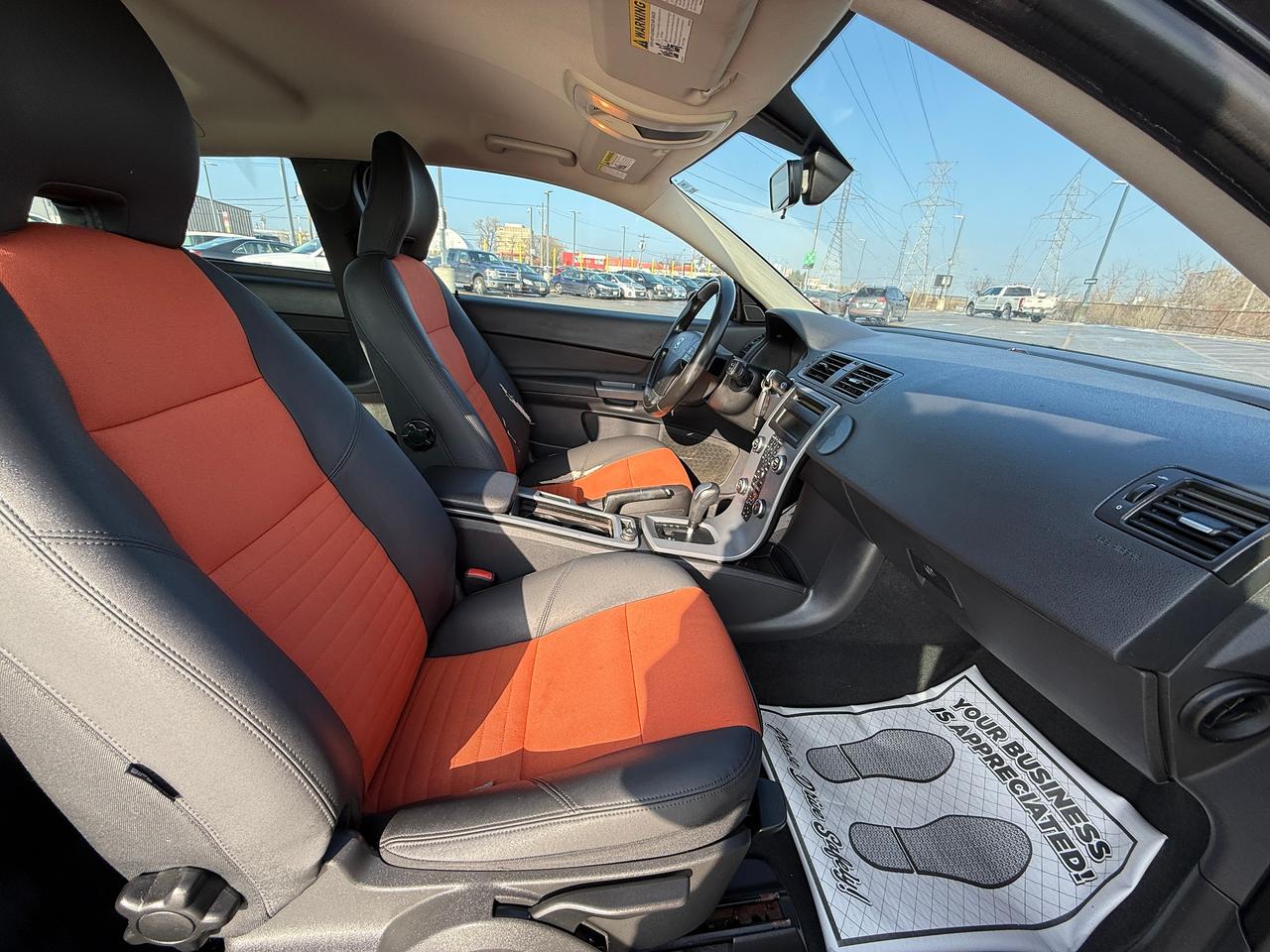 2011 Volvo C30 T5*CLEAN CARAX* Photo