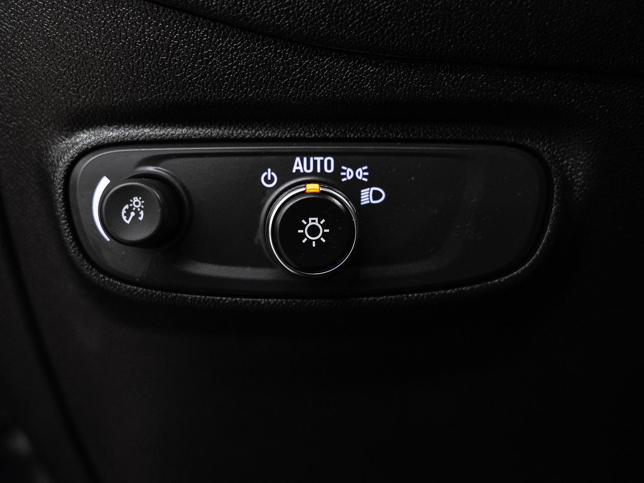 2022 Chevrolet Equinox RS AWD | Nav | Panoroof | BSM | LaneDep | CarPlay Photo