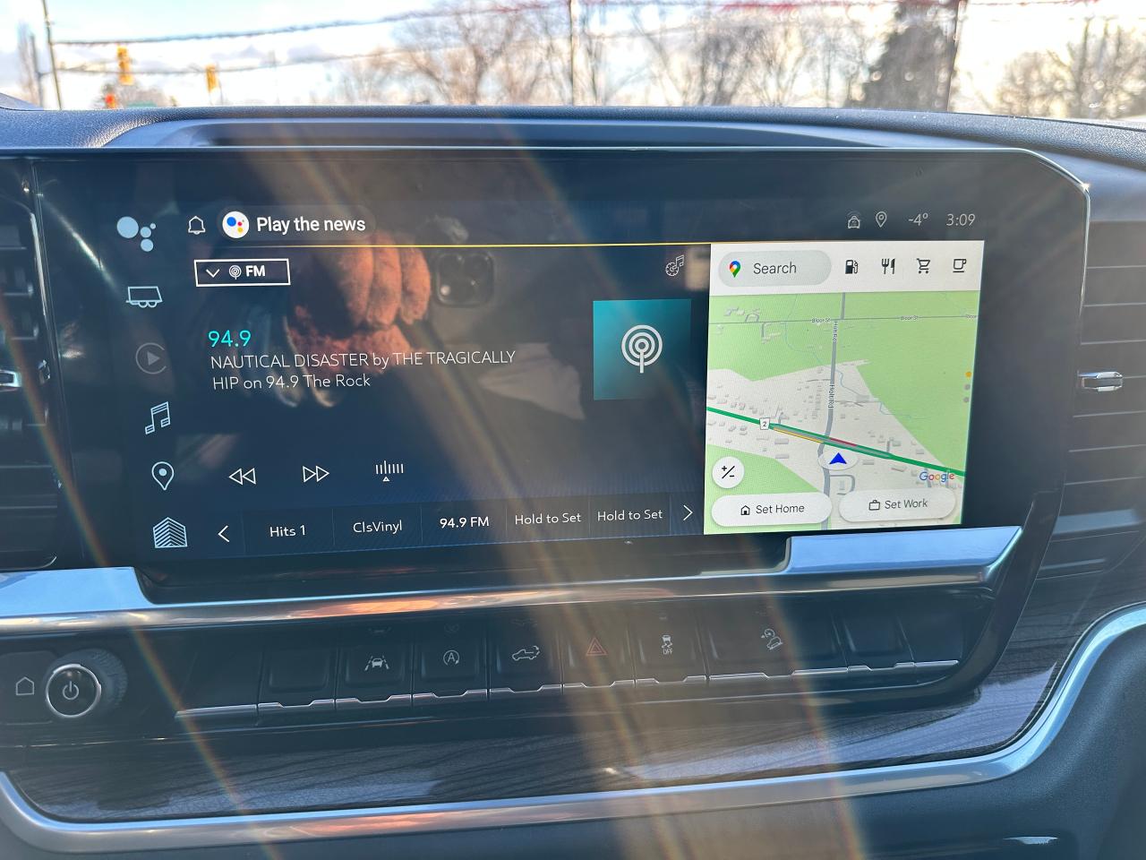 2022 Chevrolet Silverado 1500 RST4X4 HTD-Cloth 5.3L V8 NAV XM CarPlay BOSE RvCam Photo