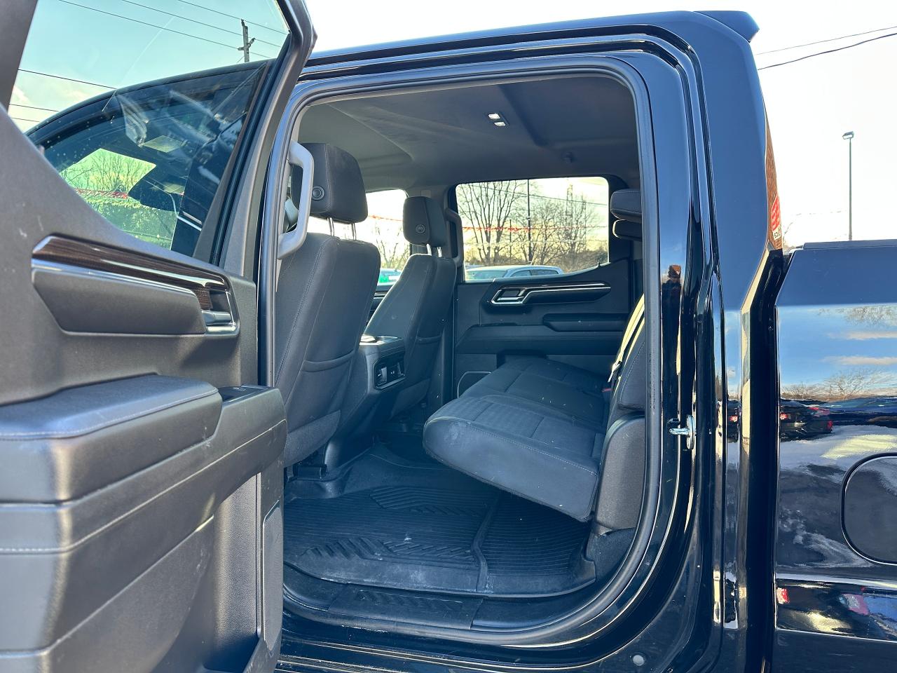 2022 Chevrolet Silverado 1500 RST4X4 HTD-Cloth 5.3L V8 NAV XM CarPlay BOSE RvCam Photo