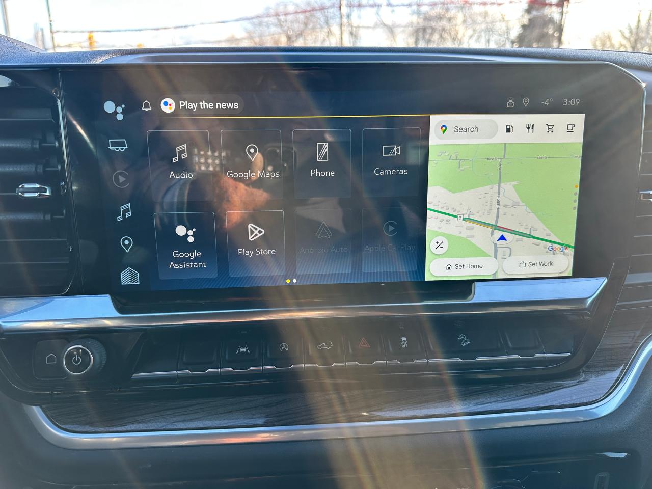 2022 Chevrolet Silverado 1500 RST4X4 HTD-Cloth 5.3L V8 NAV XM CarPlay BOSE RvCam Photo