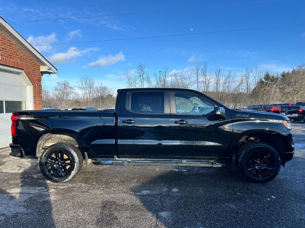 2022 Chevrolet Silverado 1500 RST4X4 HTD-Cloth 5.3L V8 NAV XM CarPlay BOSE RvCam Photo