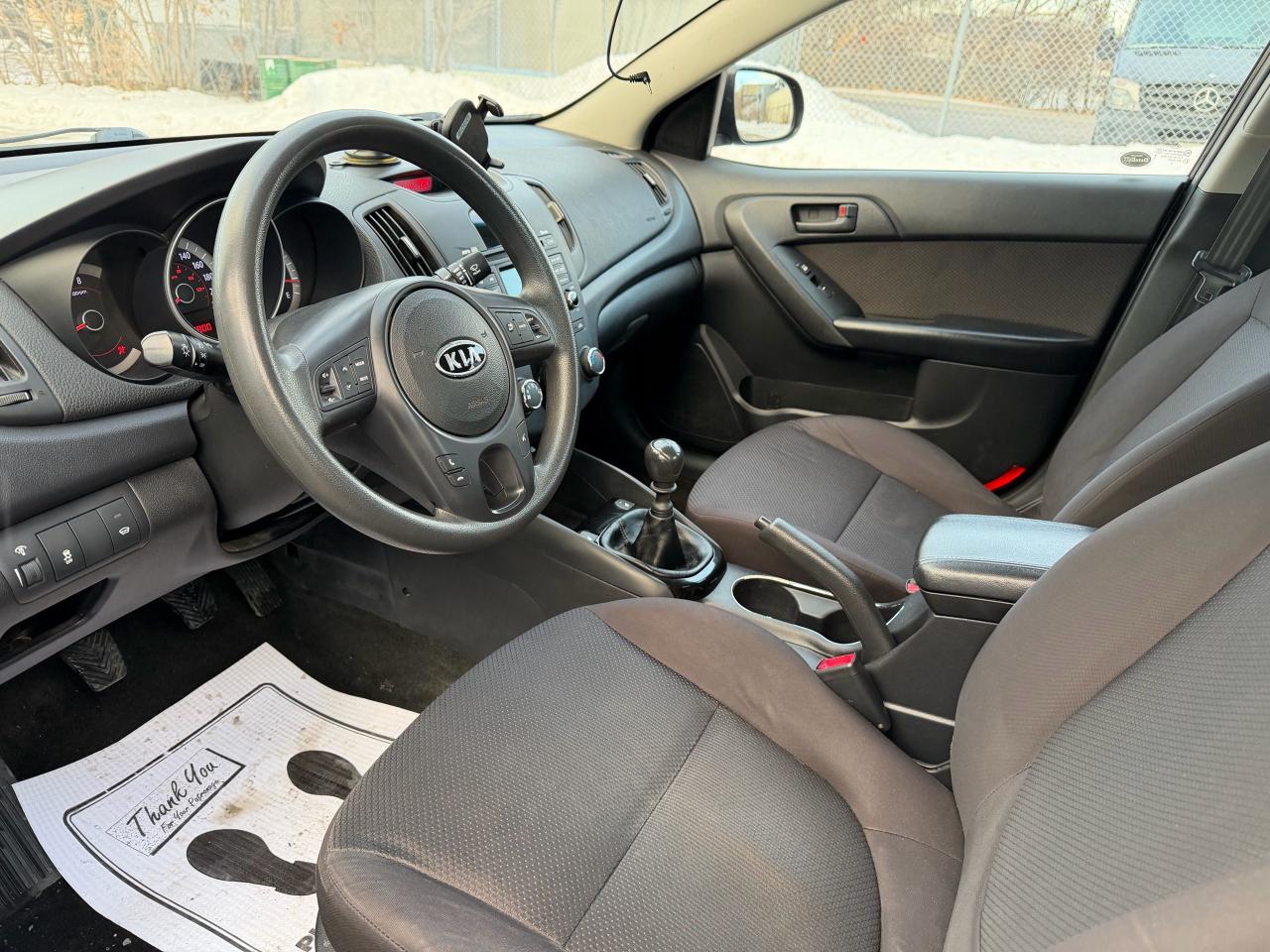 2012 Kia Forte EX Photo