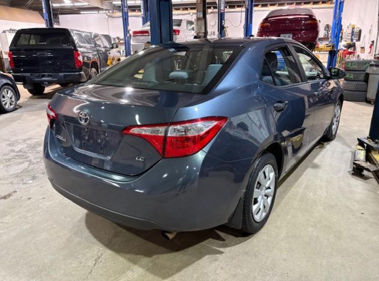 2014 Toyota Corolla CE Photo3