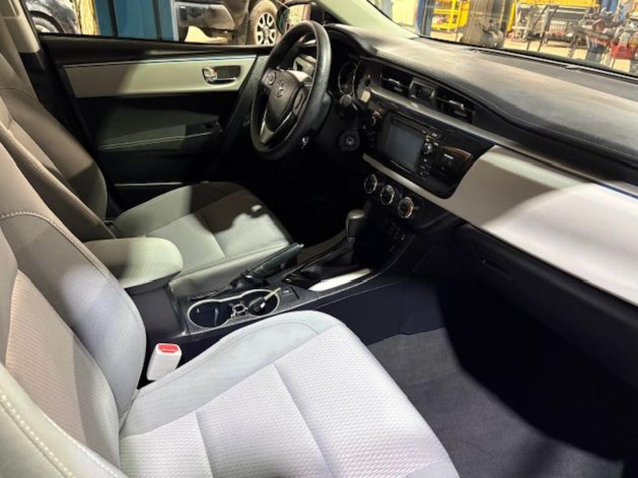 2014 Toyota Corolla CE Photo