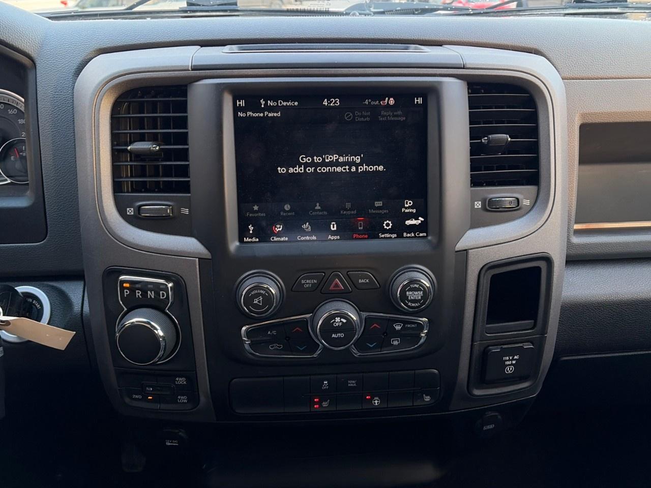 2020 RAM 1500 Classic EXPRESS 4X4 CREW CAB 5'7" BOX Photo