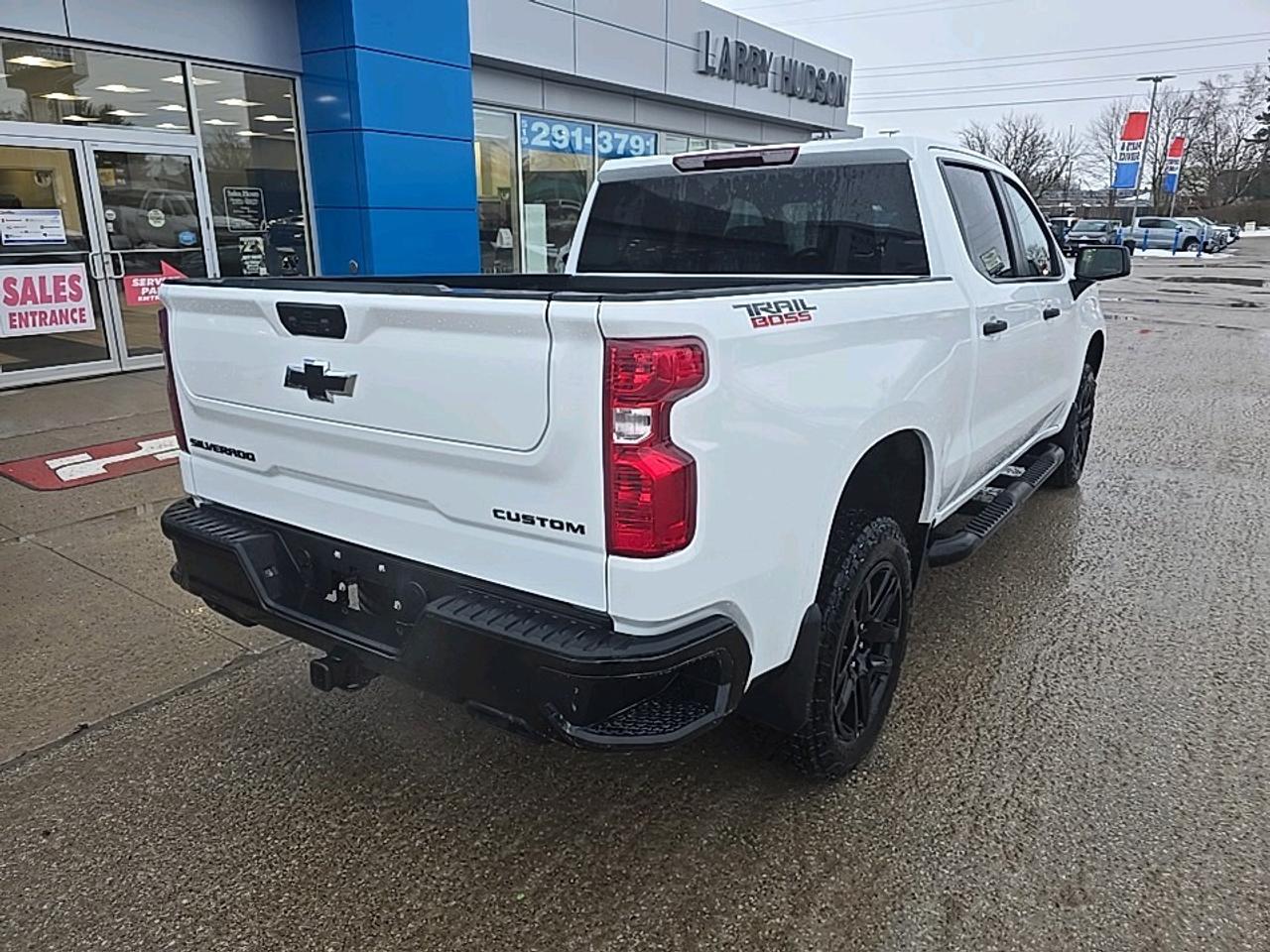 2026 Chevrolet Silverado 1500 Custom Trail Boss Photo