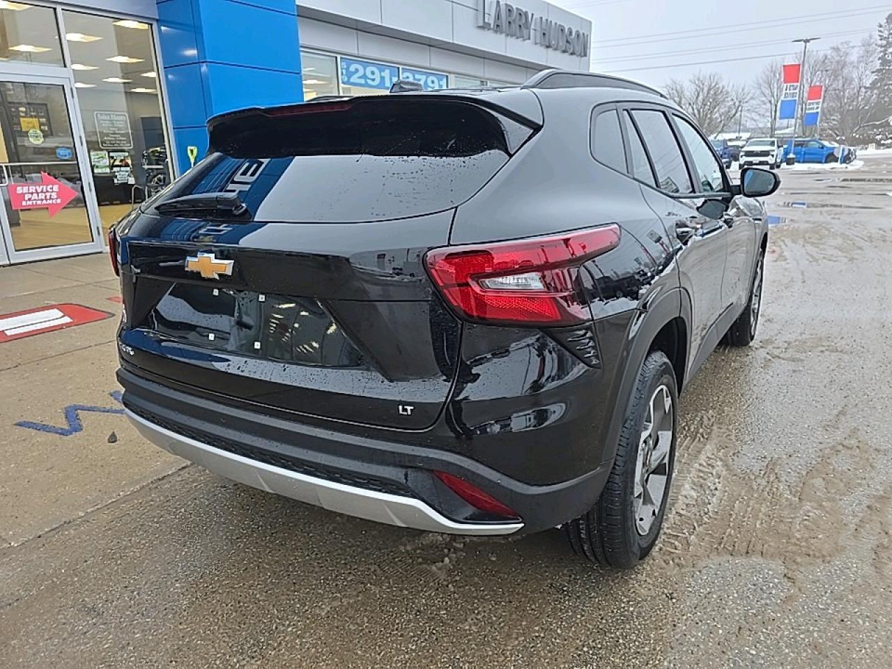 2026 Chevrolet Trax LT Photo2