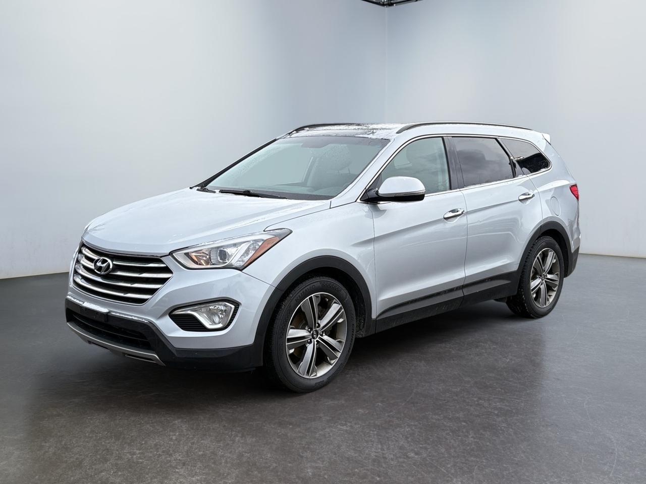 2015 Hyundai Santa Fe AWD 4dr 3.3L Auto Limited