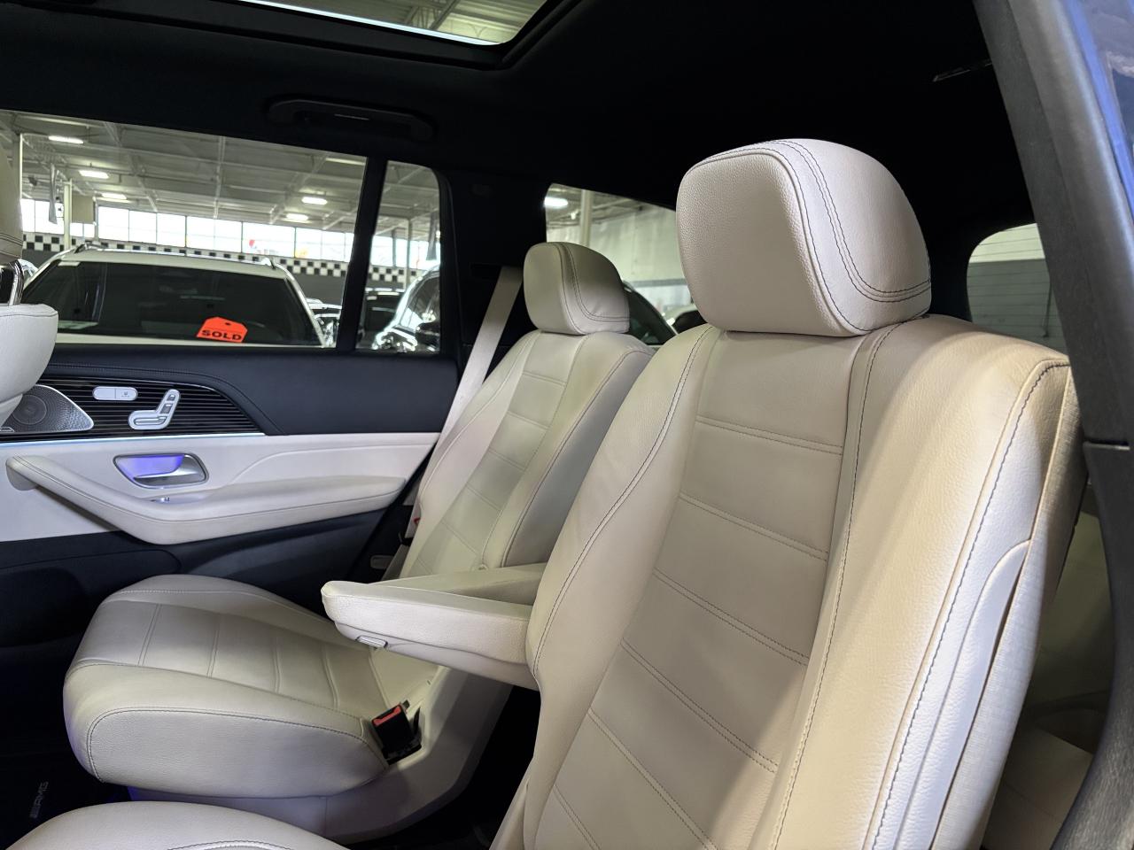 2024 Mercedes-Benz GLS GLS450|4MATIC|6PASS|AMGPKG|RECLINE|MASSAGE|CREAM|+ Photo