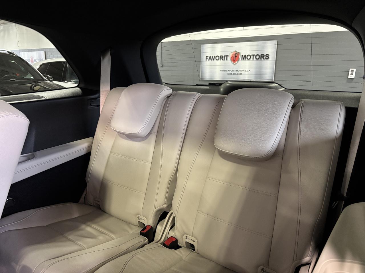 2024 Mercedes-Benz GLS GLS450|4MATIC|6PASS|AMGPKG|RECLINE|MASSAGE|CREAM|+ Photo