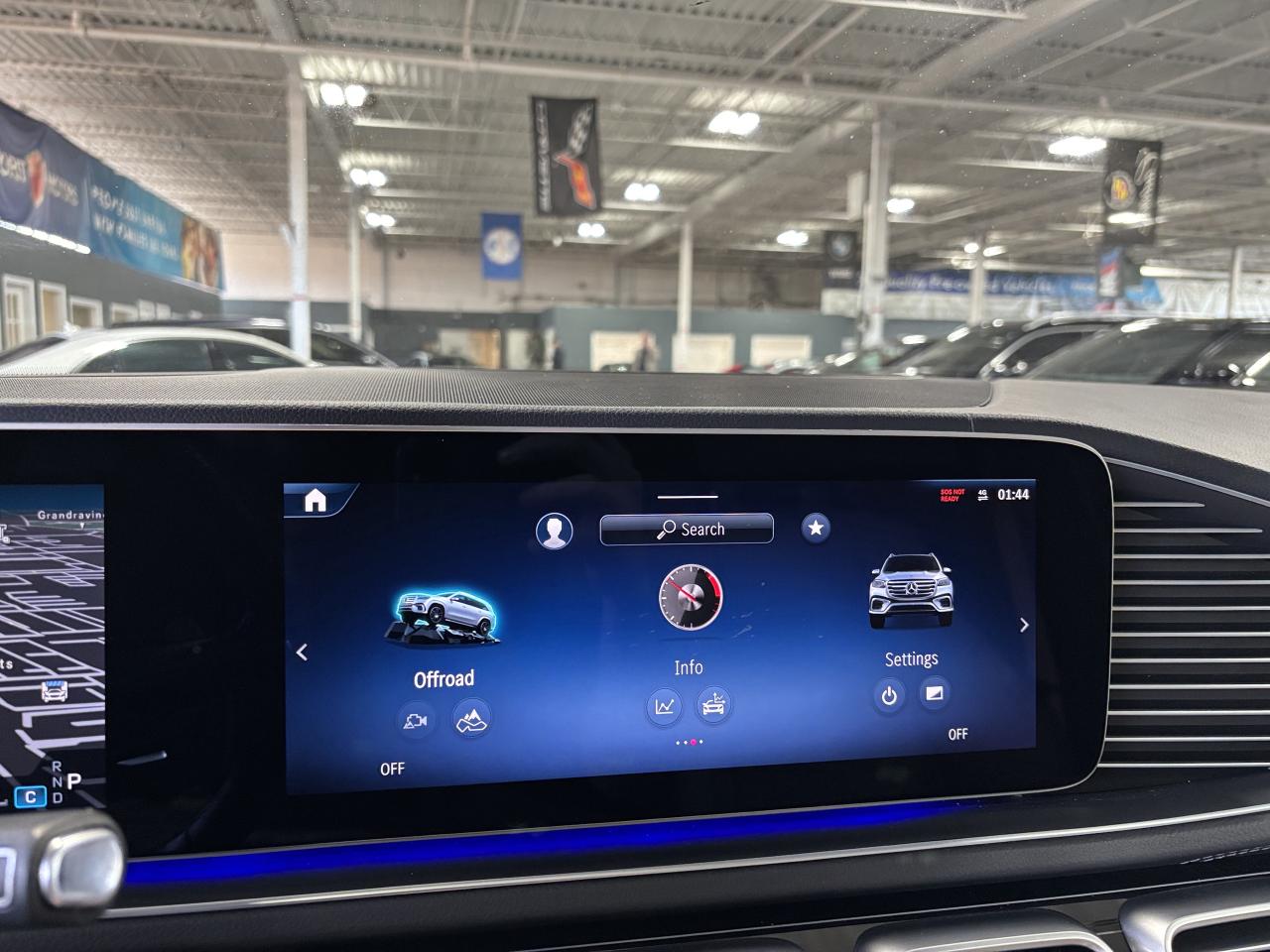 2024 Mercedes-Benz GLS GLS450|4MATIC|6PASS|AMGPKG|RECLINE|MASSAGE|CREAM|+ Photo