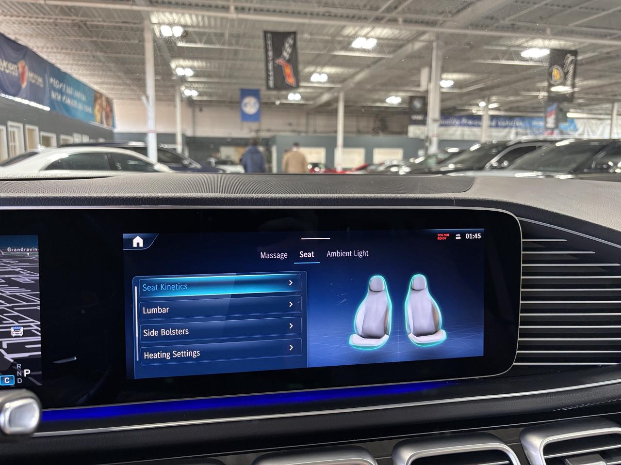 2024 Mercedes-Benz GLS GLS450|4MATIC|6PASS|AMGPKG|RECLINE|MASSAGE|CREAM|+ Photo