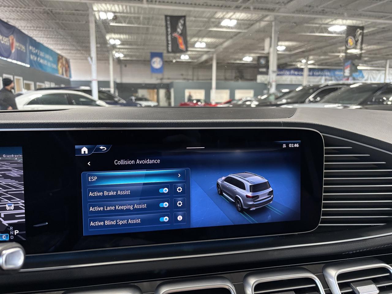 2024 Mercedes-Benz GLS GLS450|4MATIC|6PASS|AMGPKG|RECLINE|MASSAGE|CREAM|+ Photo