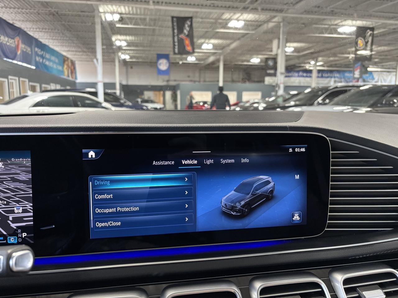 2024 Mercedes-Benz GLS GLS450|4MATIC|6PASS|AMGPKG|RECLINE|MASSAGE|CREAM|+ Photo