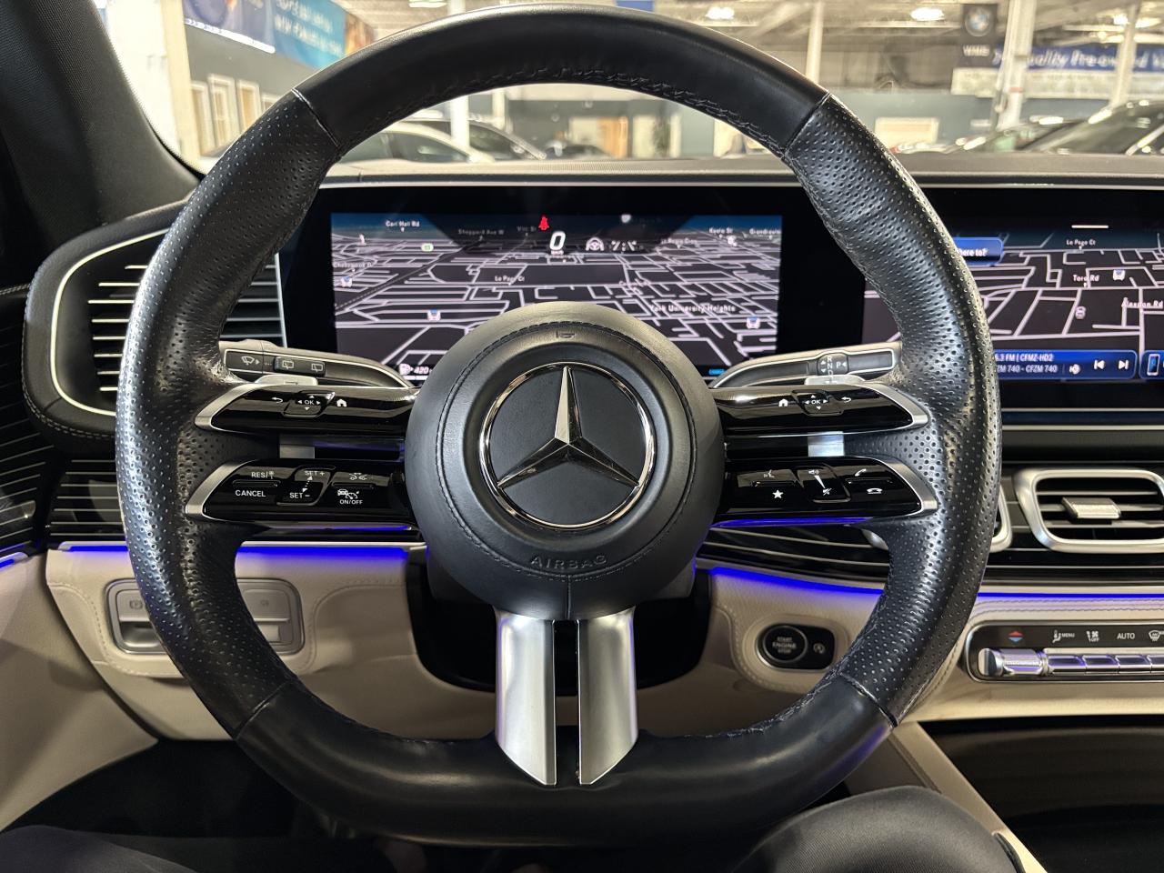 2024 Mercedes-Benz GLS GLS450|4MATIC|6PASS|AMGPKG|RECLINE|MASSAGE|CREAM|+ Photo