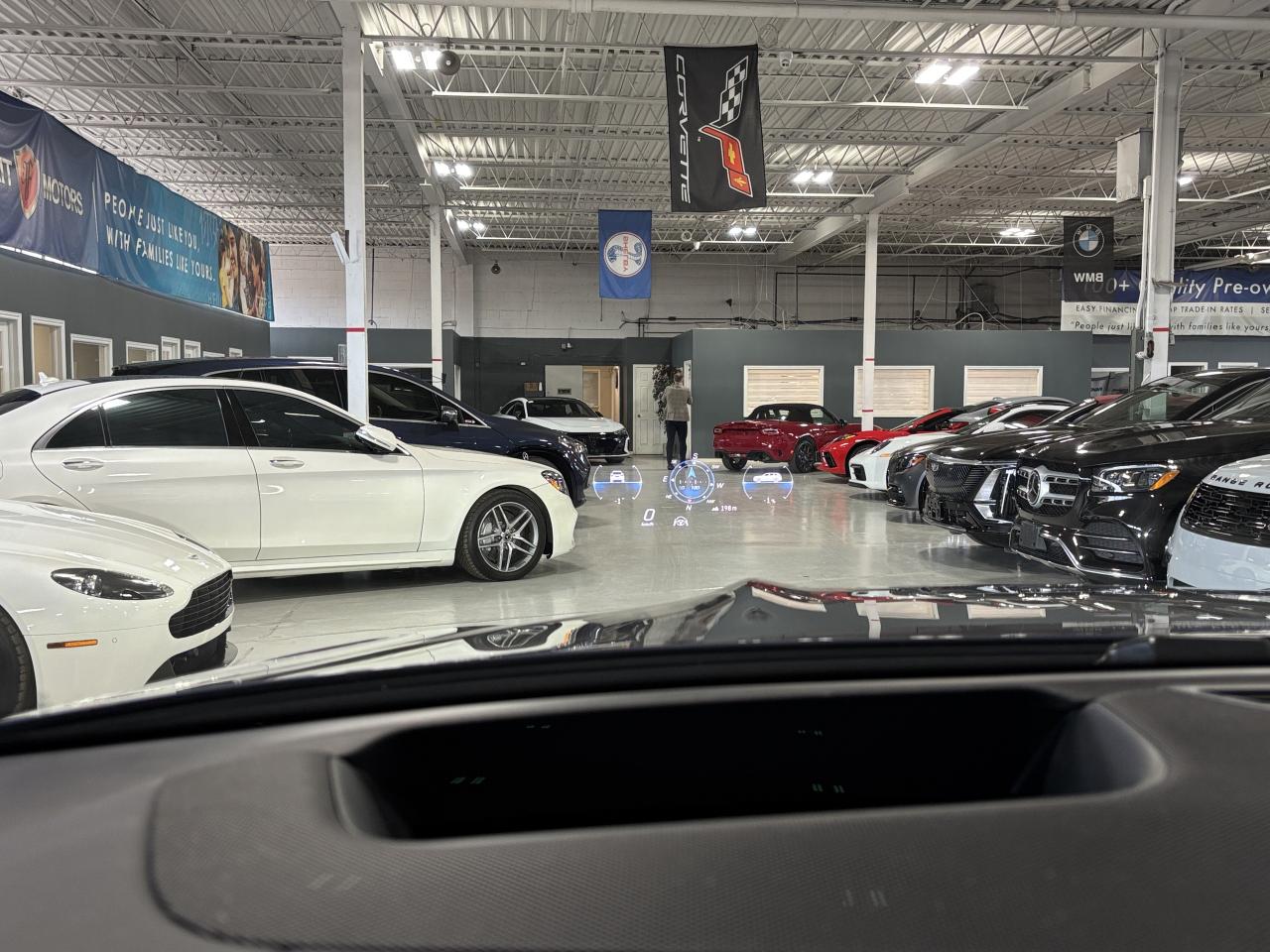 2024 Mercedes-Benz GLS GLS450|4MATIC|6PASS|AMGPKG|RECLINE|MASSAGE|CREAM|+ Photo