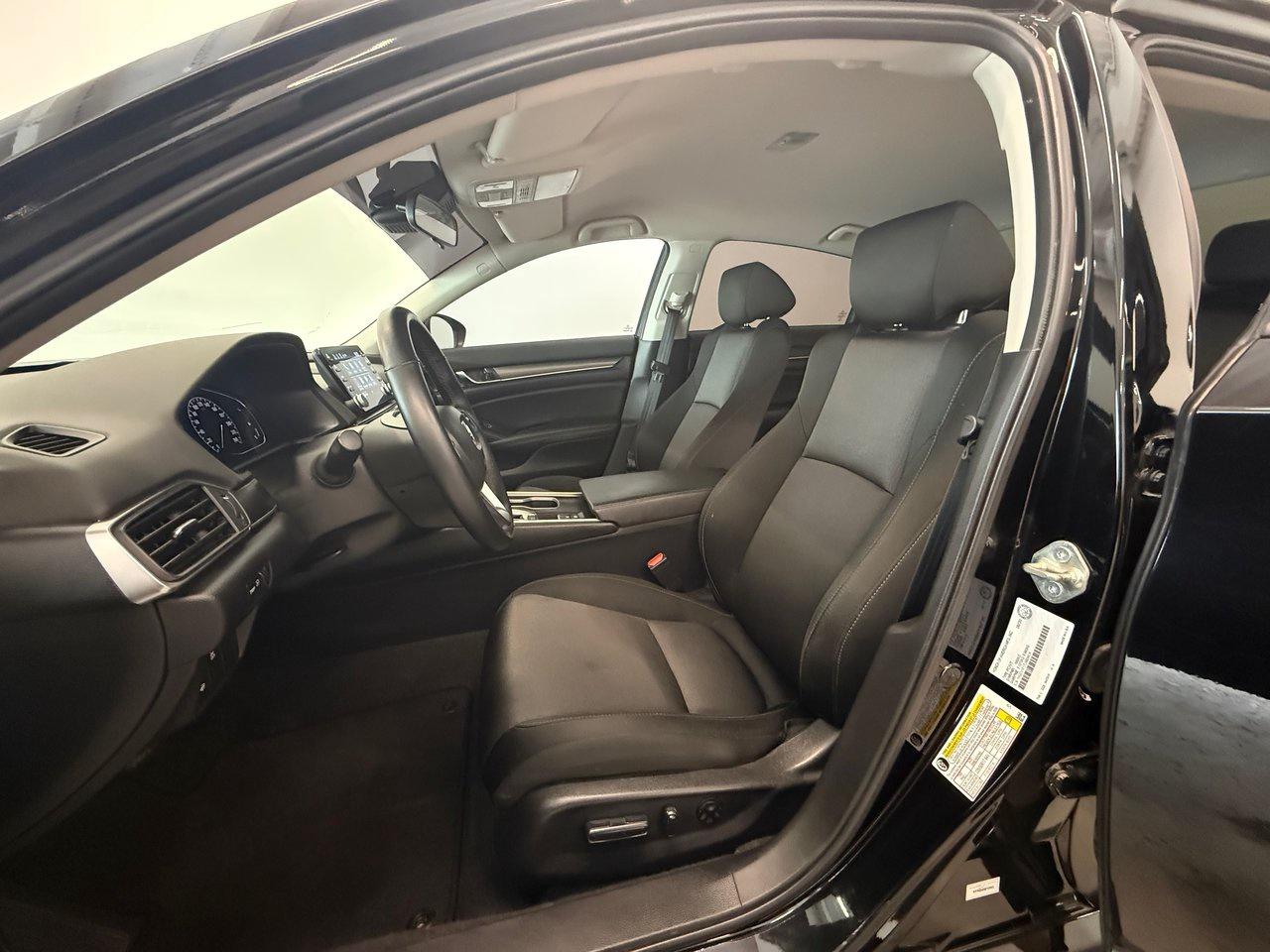 2020 Honda Accord Sedan LX Photo