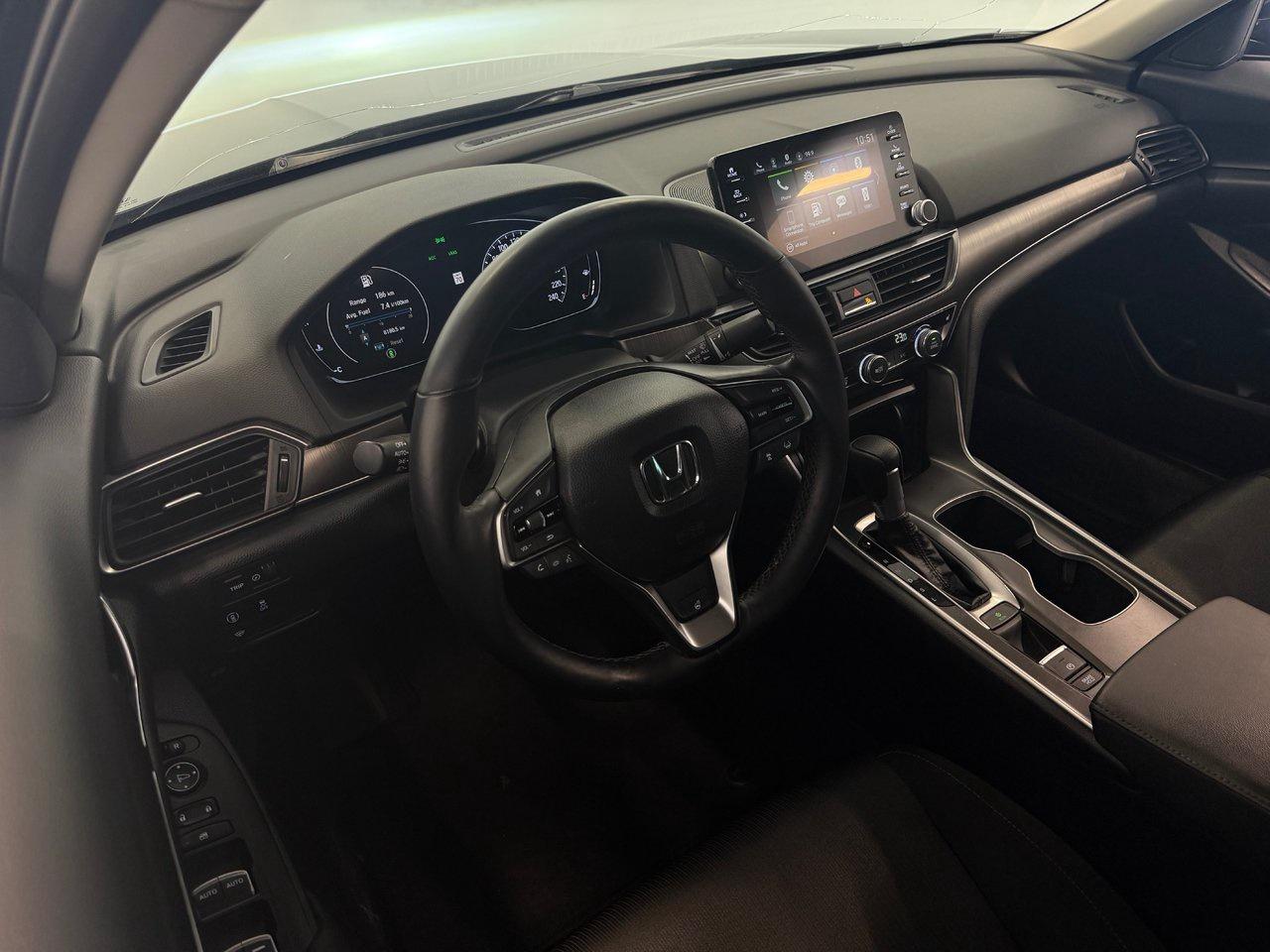 2020 Honda Accord Sedan LX Photo