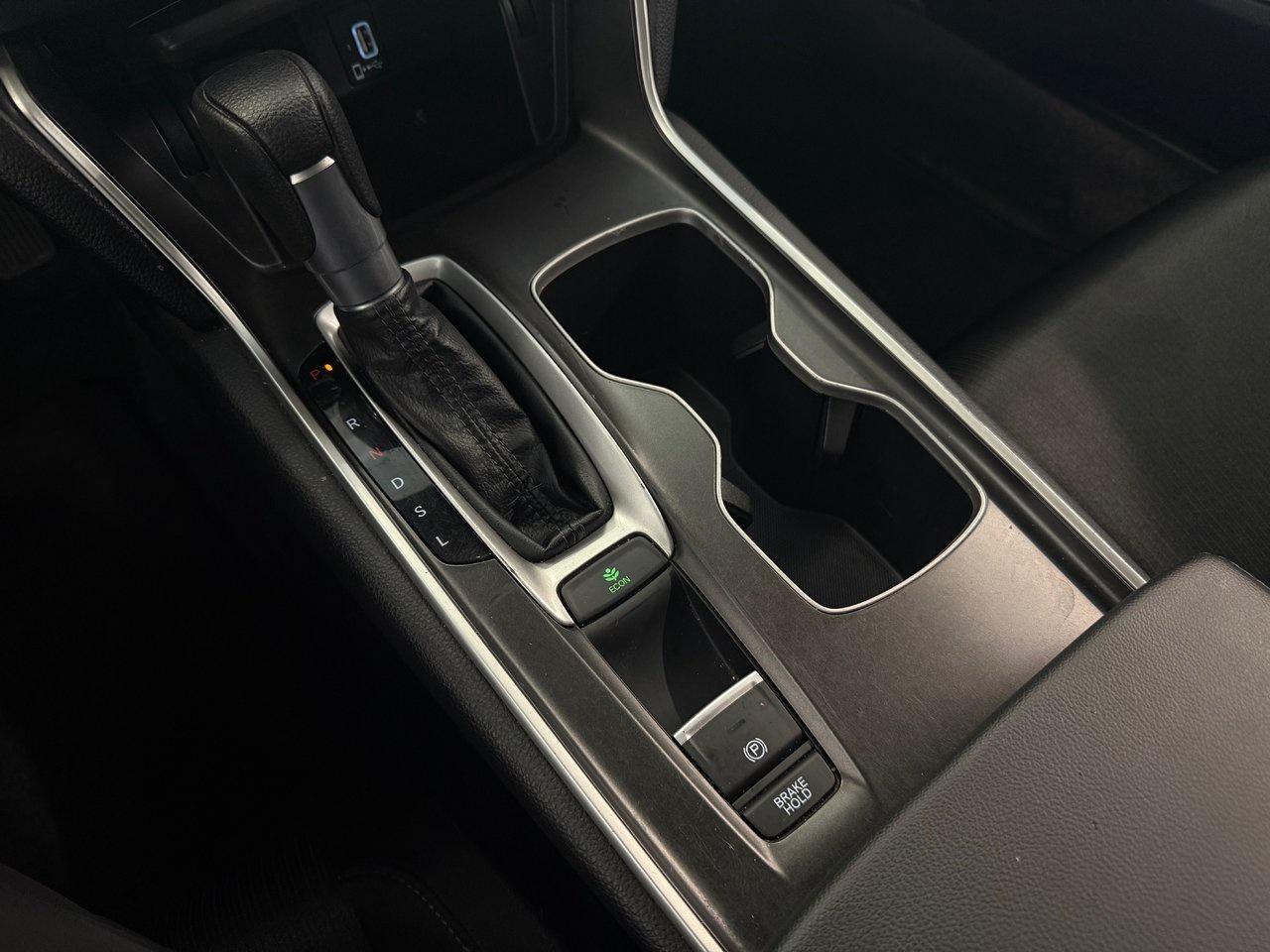 2020 Honda Accord Sedan LX Photo