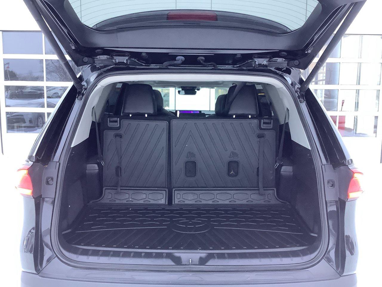 2024 Toyota GRAND HIGHLANDE  Photo