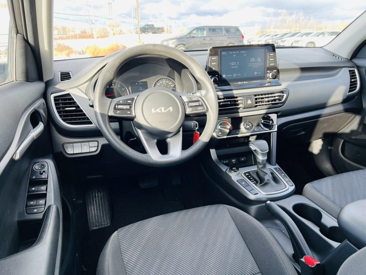 2022 Kia Seltos LX AWD Photo