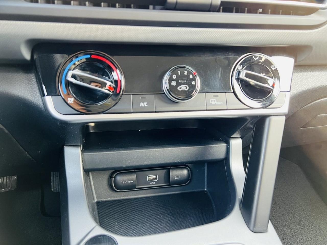 2022 Kia Seltos LX AWD Photo