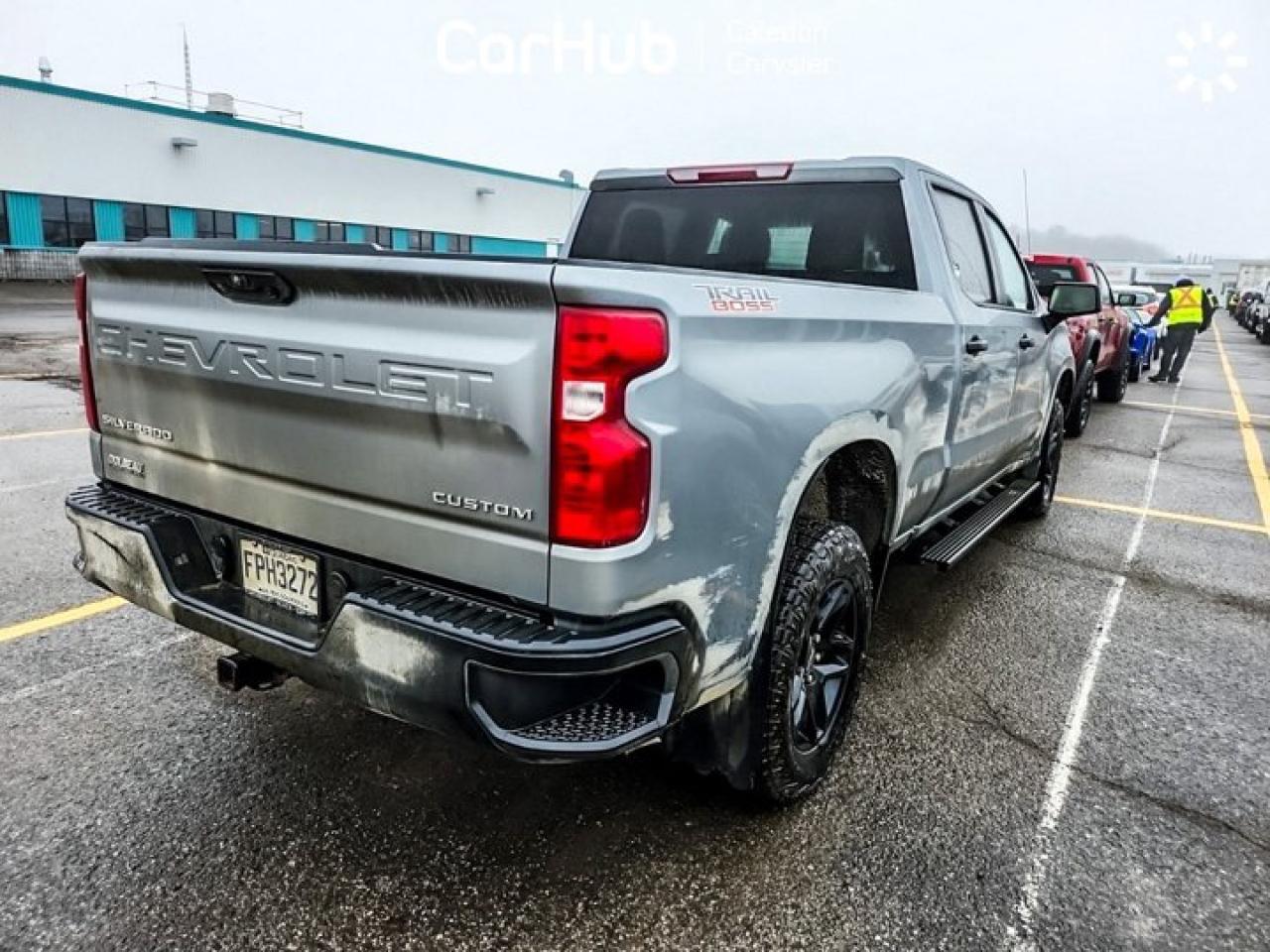 2024 Chevrolet Silverado 1500 Custom Trail Boss 4WD Crew Cab 157" Z71 6 Passenger Photo