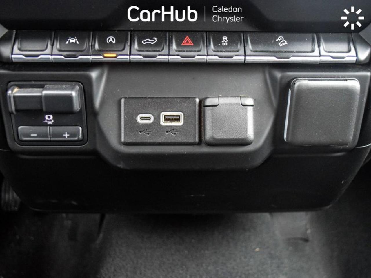 2024 Chevrolet Silverado 1500 Custom Trail Boss 5.3L 4WD Crew Cab 147" 6 Passenger Photo