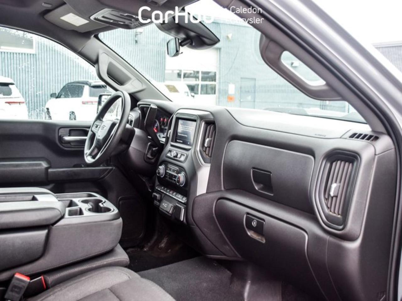 2024 Chevrolet Silverado 1500 Custom Trail Boss 5.3L 4WD Crew Cab 147" 6 Passenger Photo