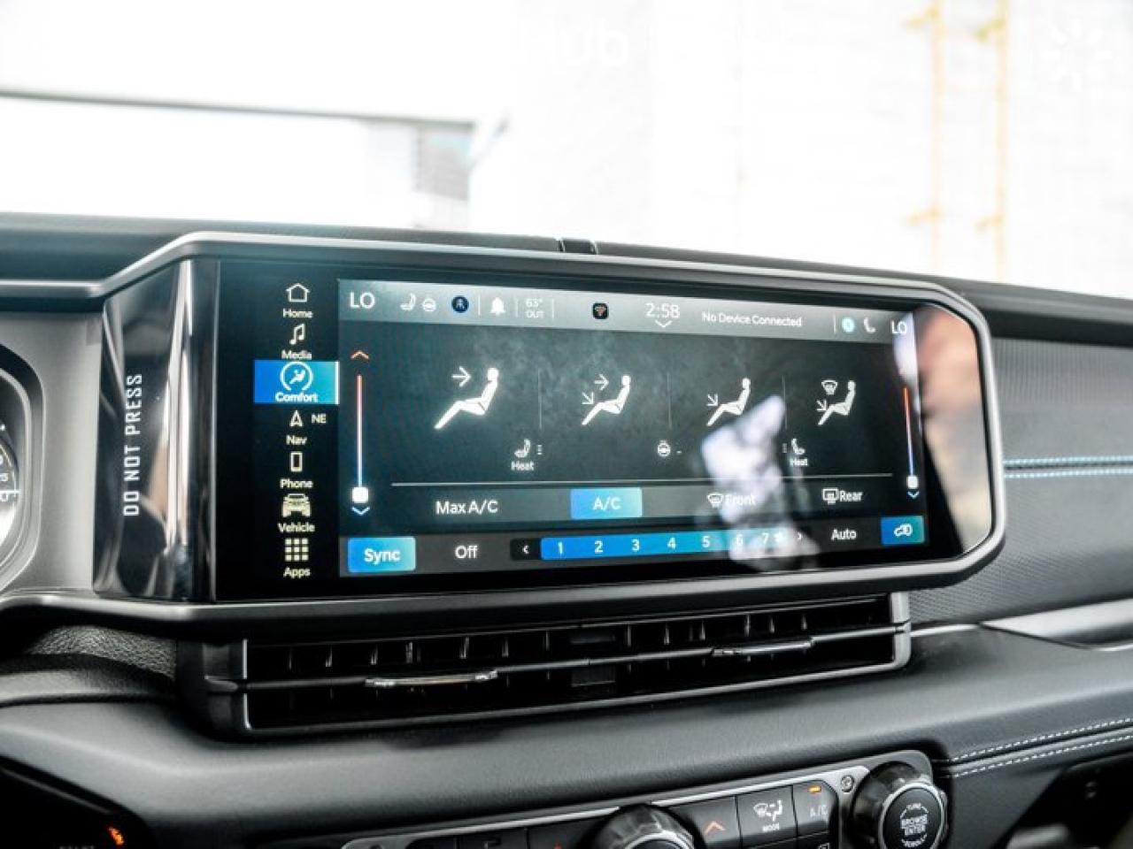 2024 Jeep Wrangler 4xe Rubicon Photo