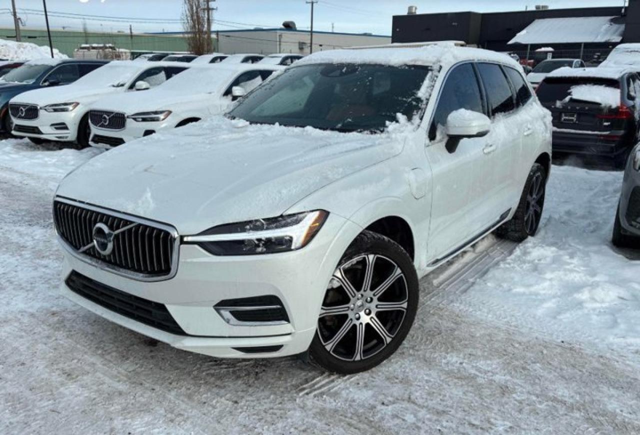 2021 Volvo XC60 Inscription PHEV AWD | Plug-in Hybrid | Leather | Sunroof | Nav | 360 Camera | Heated Wheel & More ! Photo0