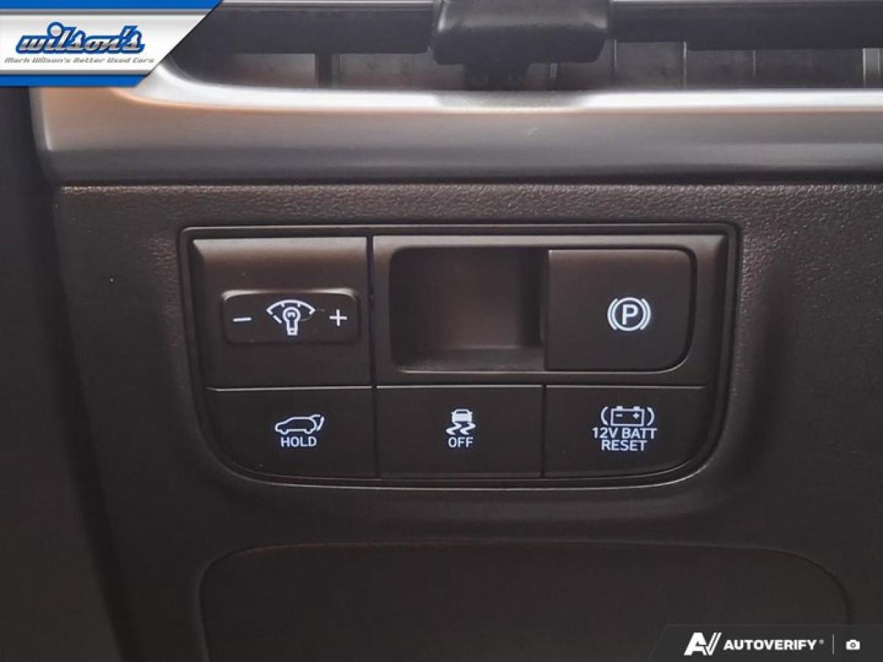 2025 Hyundai Tucson Hybrid Ultimate AWD | Leather | Sunroof | Nav | 360 Camera | Smart Cruise | Cooled + Heated Seats and More! Photo