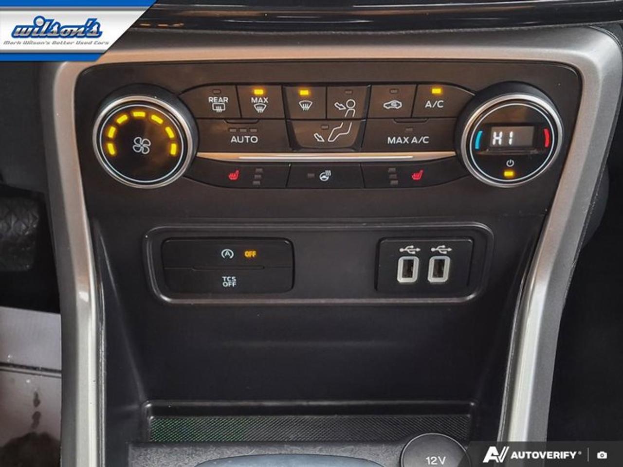 2018 Ford EcoSport Titanium 4WD | Leather Trim | Sunroof | Heated Seats | Remote Start | Bluetooth | Rear Cam and More! Photo