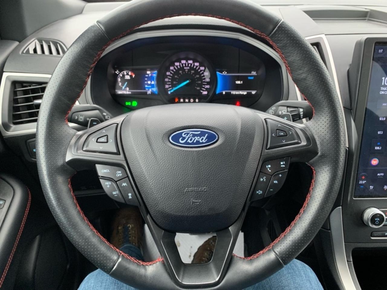 2022 Ford Edge ST Line  - Aluminum Wheels -  Heated Seats Photo